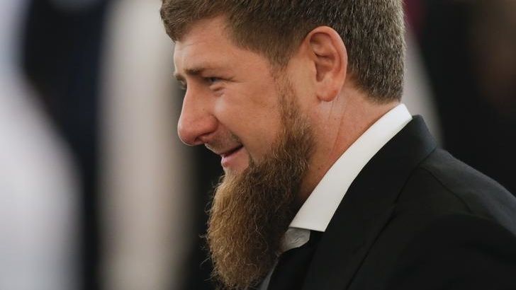 Čečensko zakázalo neočkovaným vstup do obchodů. Jak mají sehnat jídlo, jim už nikdo neřekl
